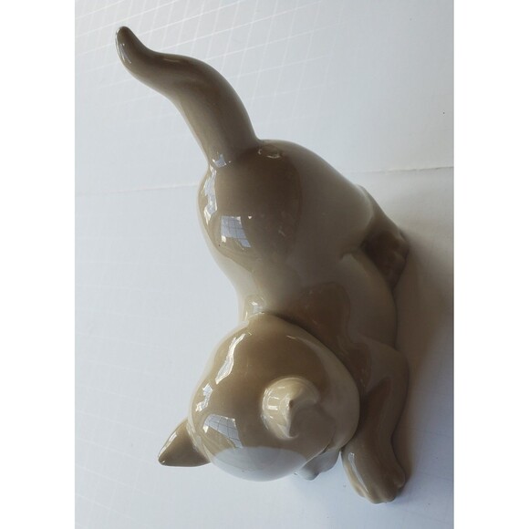 Vtg Miquel Requena Porcelanas Porcelain Playful Cat Kitten Figurine Valencia - Picture 7 of 8